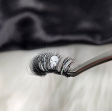 Load image into Gallery viewer, Custom Strip Lashes
